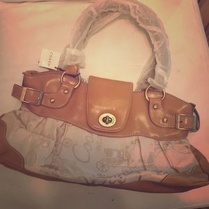 Coach logo shoulder bag